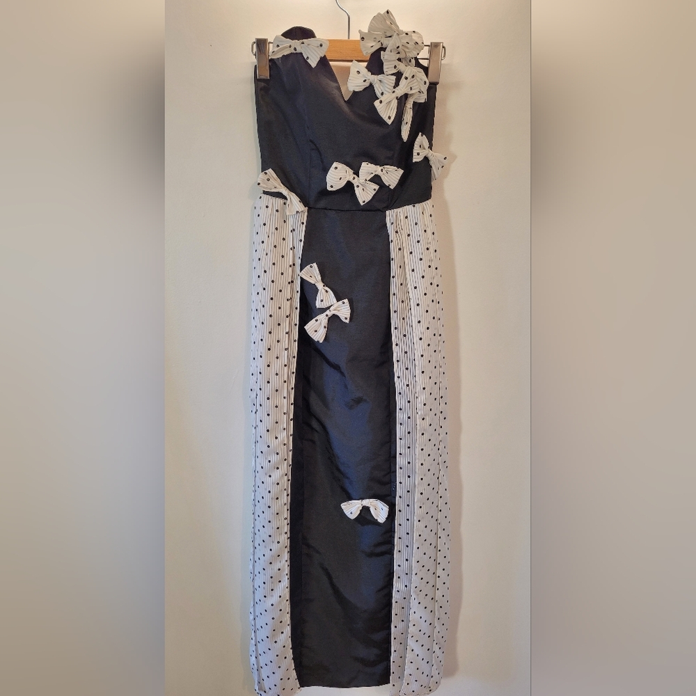 Elegant Strapless Handmade Black and White Bows Sleeveless Bustier Dress - Xs